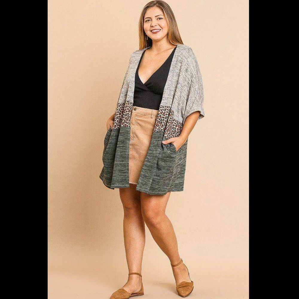 Knit Animal Print Color Block Open Front Kimono - Picture 2 of 4